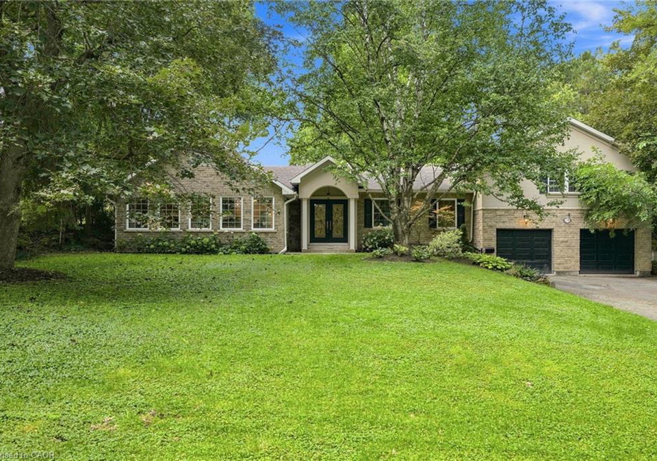 110-old-ancaster-road-dundas-ontario-40855168