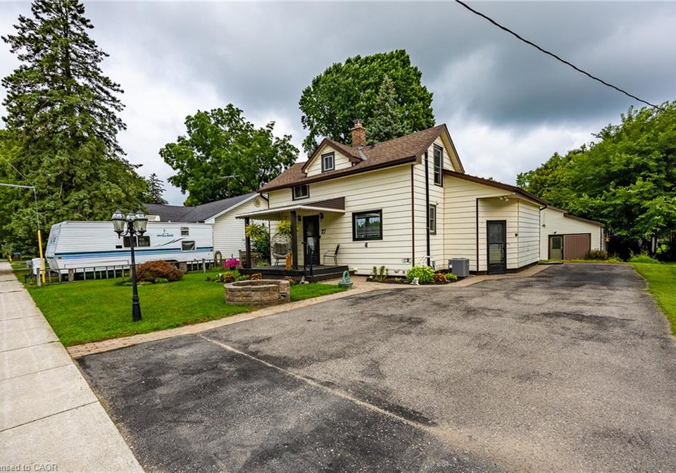 55716-main-street-straffordville-ontario-40855171