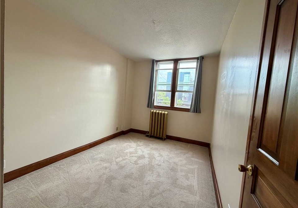 31-regina-street-waterloo-ontario-40855177