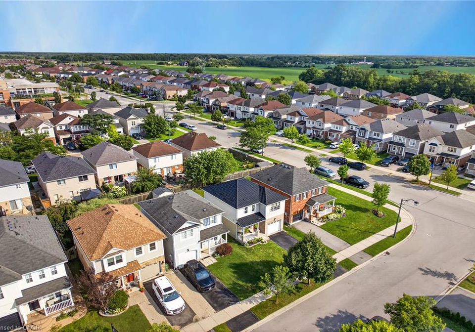 173-cleghorn-drive-binbrook-ontario-40855183