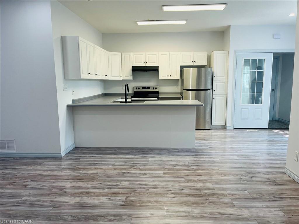 83-keewatin-avenue-kitchener-ontario-40855186