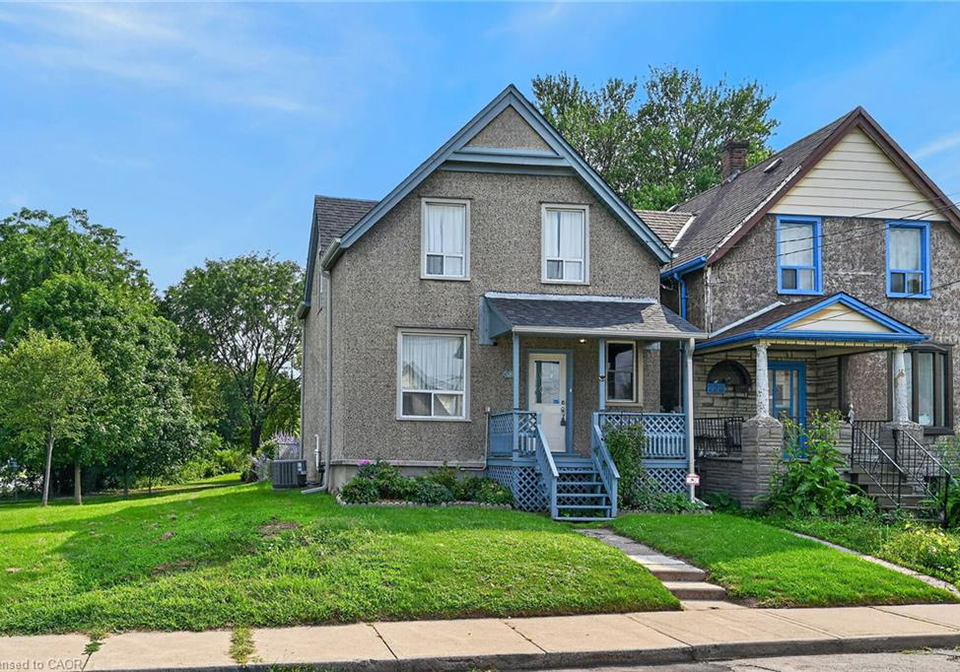 230-picton-street-e-hamilton-ontario-40855189