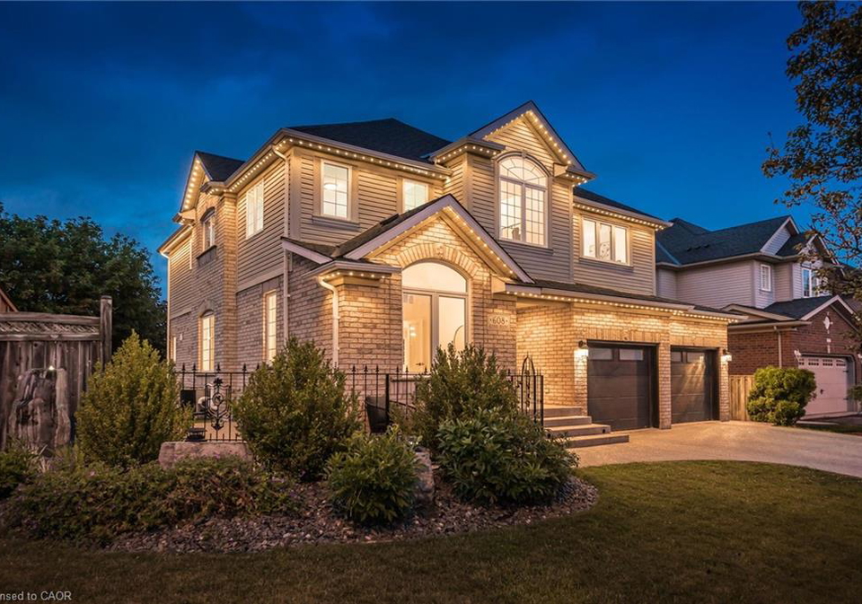 608-bluenose-crescent-waterloo-ontario-40855191