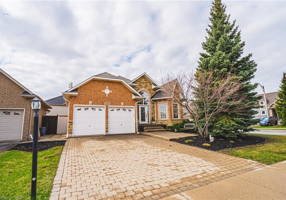 137-pinehill-drive-stoney-creek-ontario-40855218
