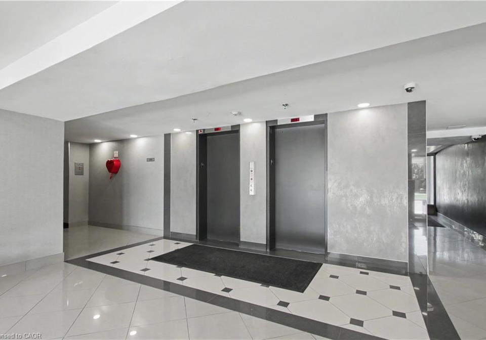 2301-derry-road-w-mississauga-ontario-40855245