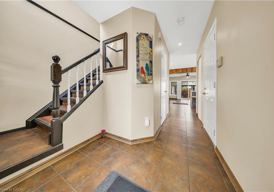 17-buckthorn-crescent-guelph-ontario-40855251