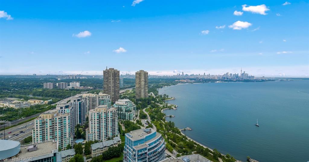 16-brookers-lane-toronto-ontario-40855253
