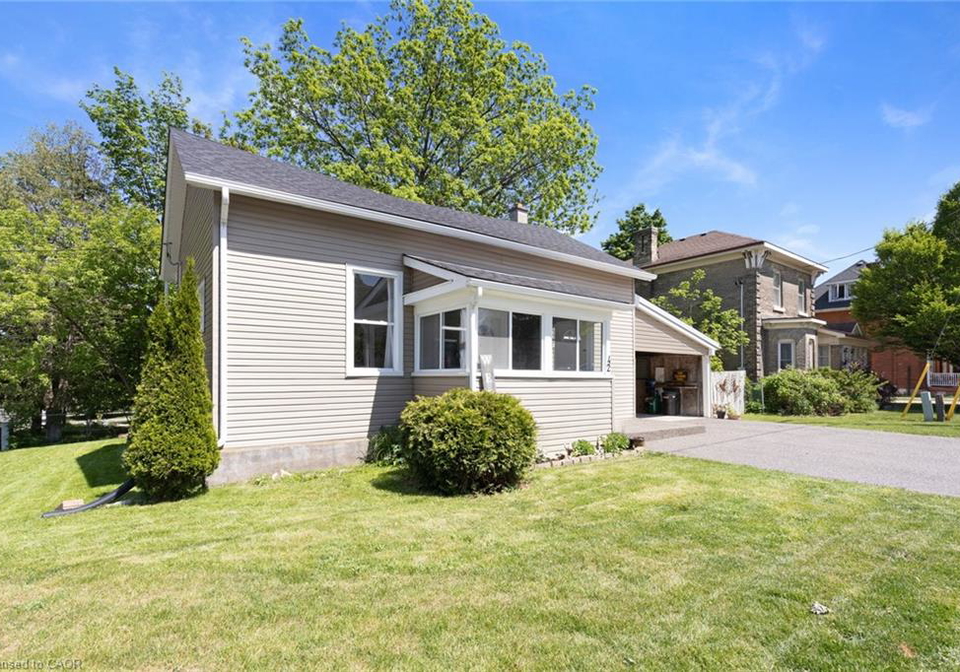 42-beale-street-woodstock-ontario-40855263