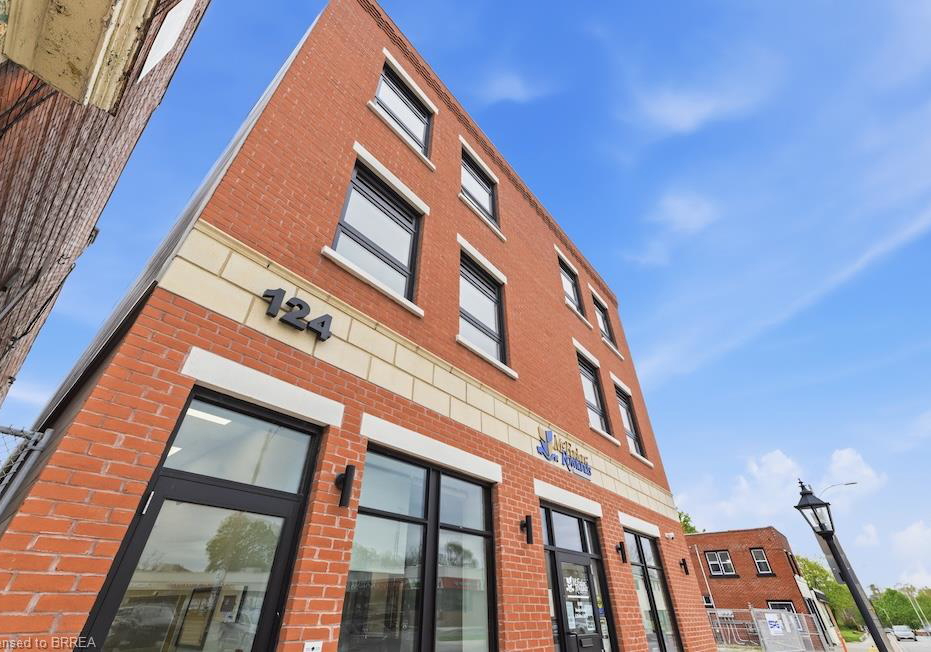 124-king-street-delhi-ontario-40855264