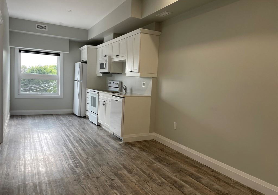 124-king-street-delhi-ontario-40855264