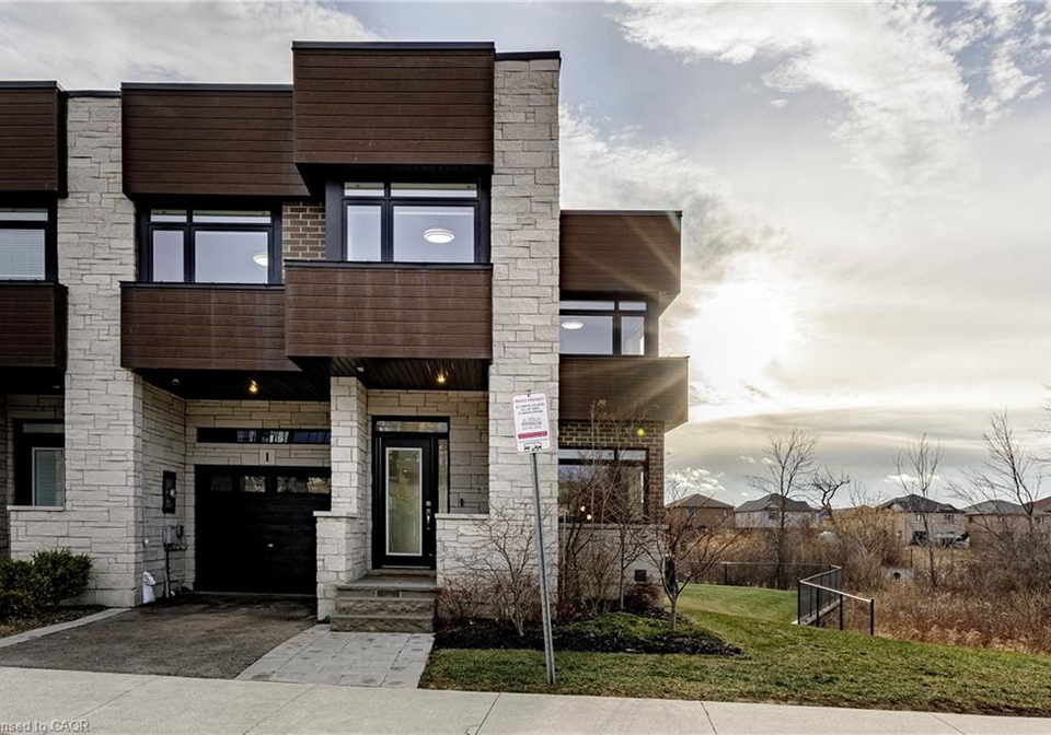 35-midhurst-heights-hamilton-ontario-40855275