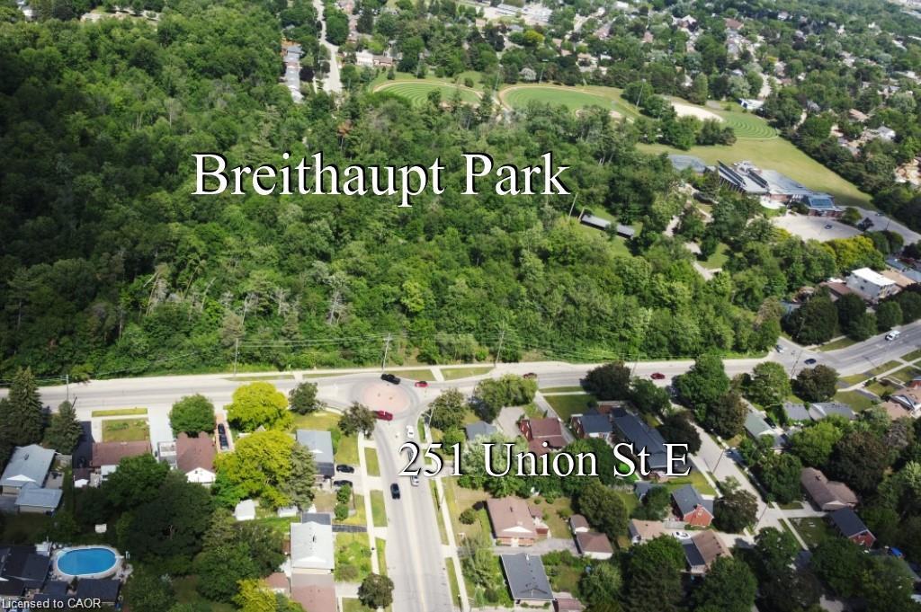 251-union-street-e-waterloo-ontario-40855282