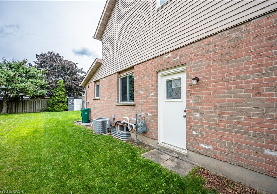 601-pinerow-crescent-waterloo-ontario-40855287