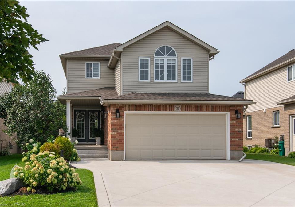 31-stiefelmeyer-crescent-baden-ontario-40855297