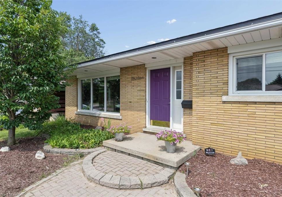 14-cambridge-avenue-kitchener-ontario-40855308