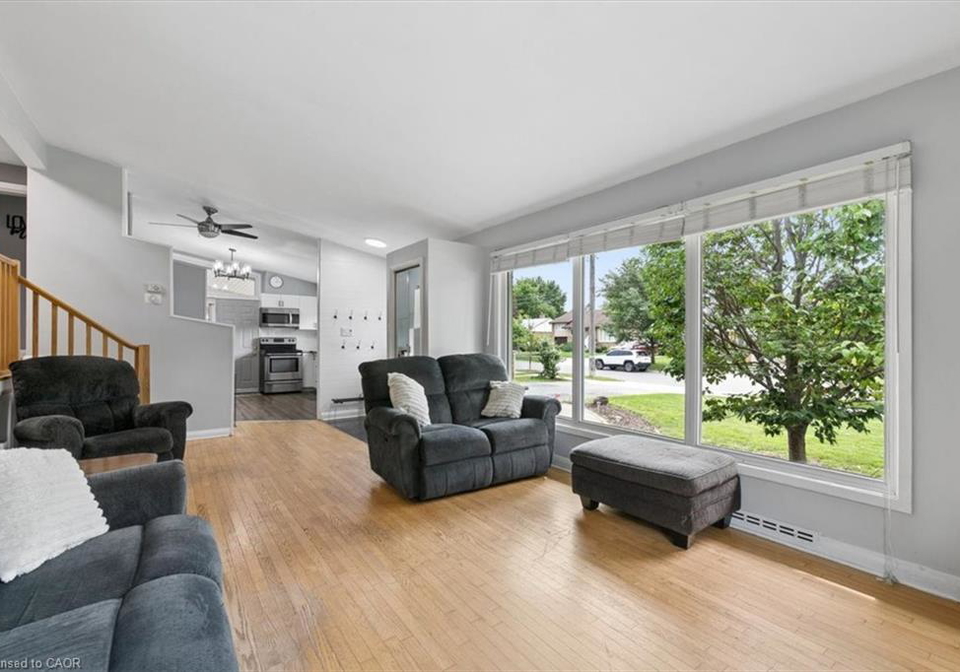 14-cambridge-avenue-kitchener-ontario-40855308