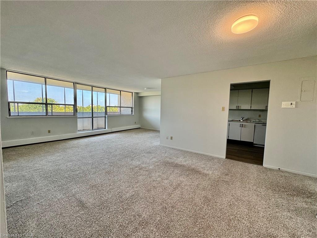 65-westmount-road-n-waterloo-ontario-40855324
