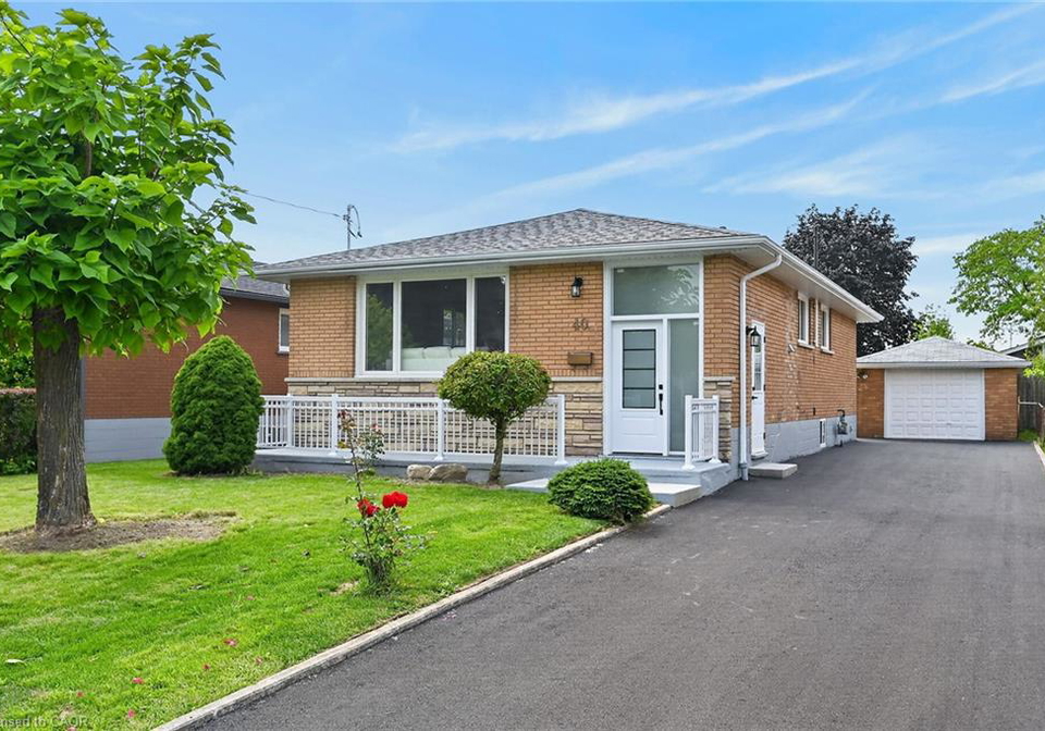 40-purdy-crescent-hamilton-ontario-40855332