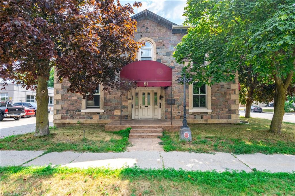 81-water-street-s-cambridge-ontario-40855345