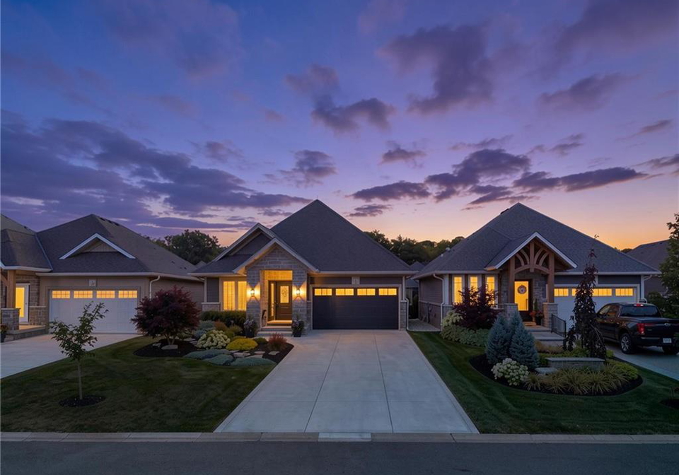 47-bluenose-drive-port-dover-ontario-40855347