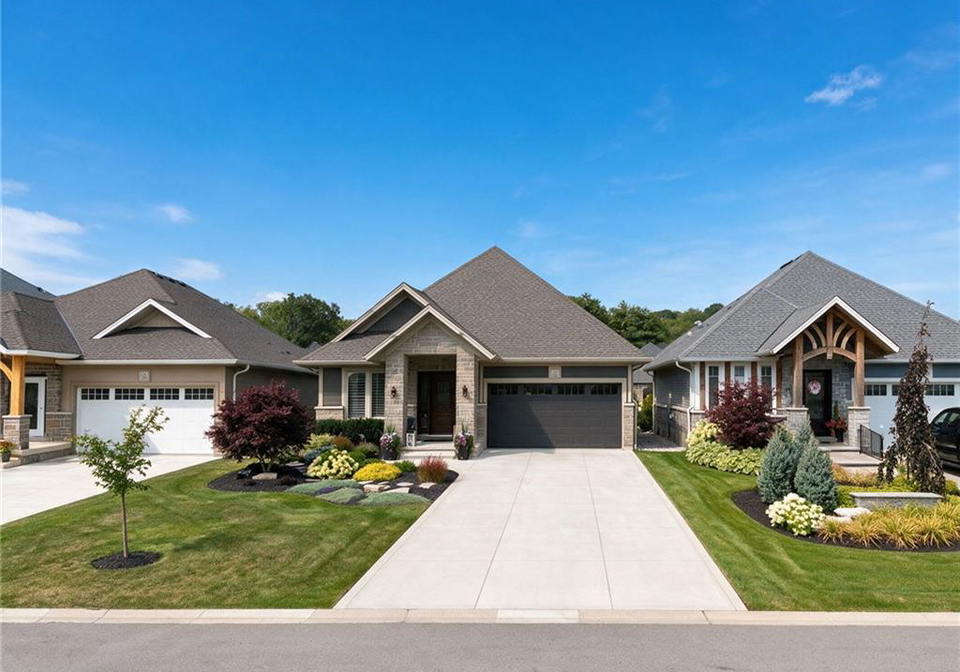 47-bluenose-drive-port-dover-ontario-40855347