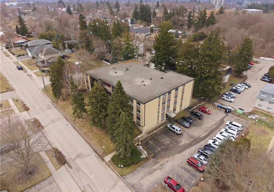 944-caledonian-view-cambridge-ontario-40855364