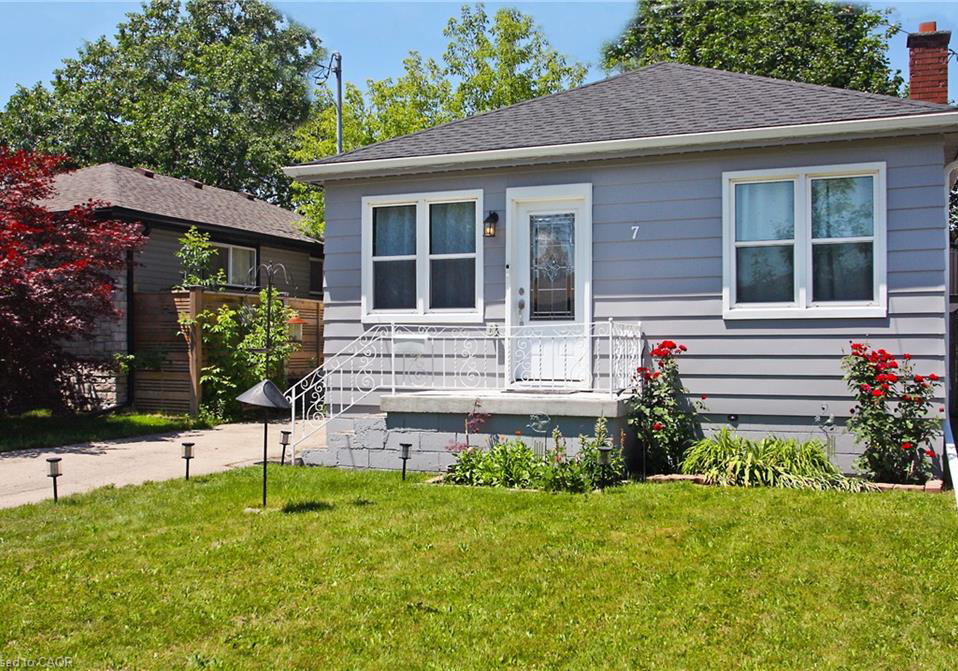 7-lampton-place-hamilton-ontario-40855366