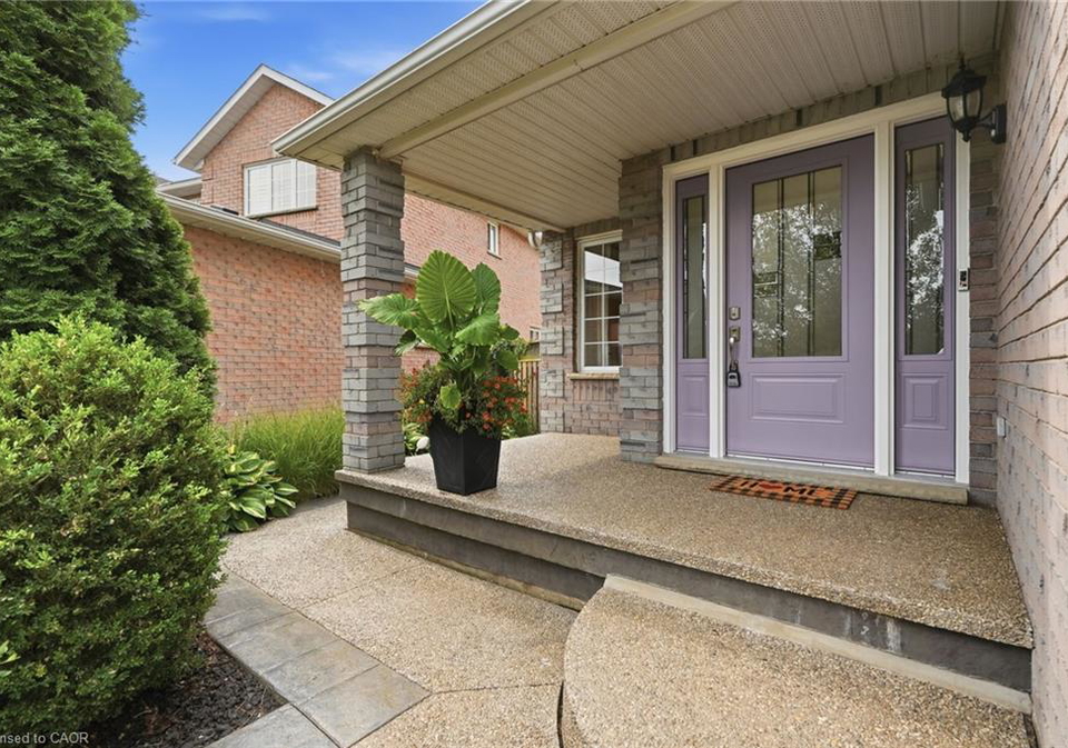 34-keewaydin-street-waterdown-ontario-40855370