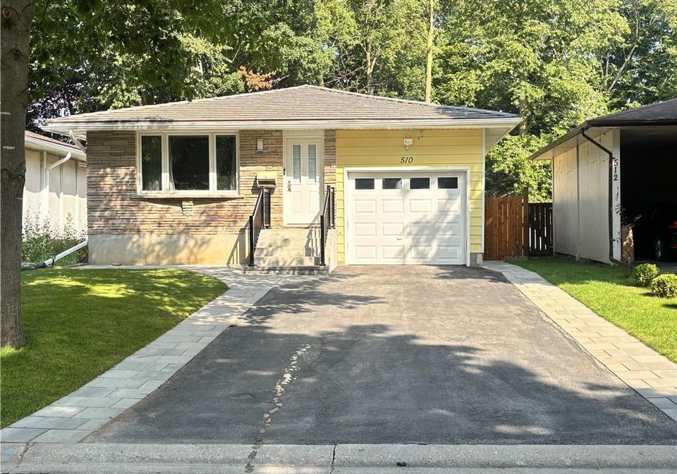 510-oakridge-point-waterloo-ontario-40855405