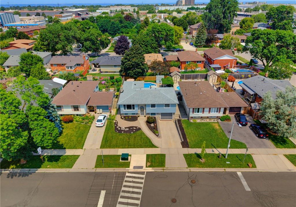 9-carpenter-avenue-hamilton-ontario-40855413