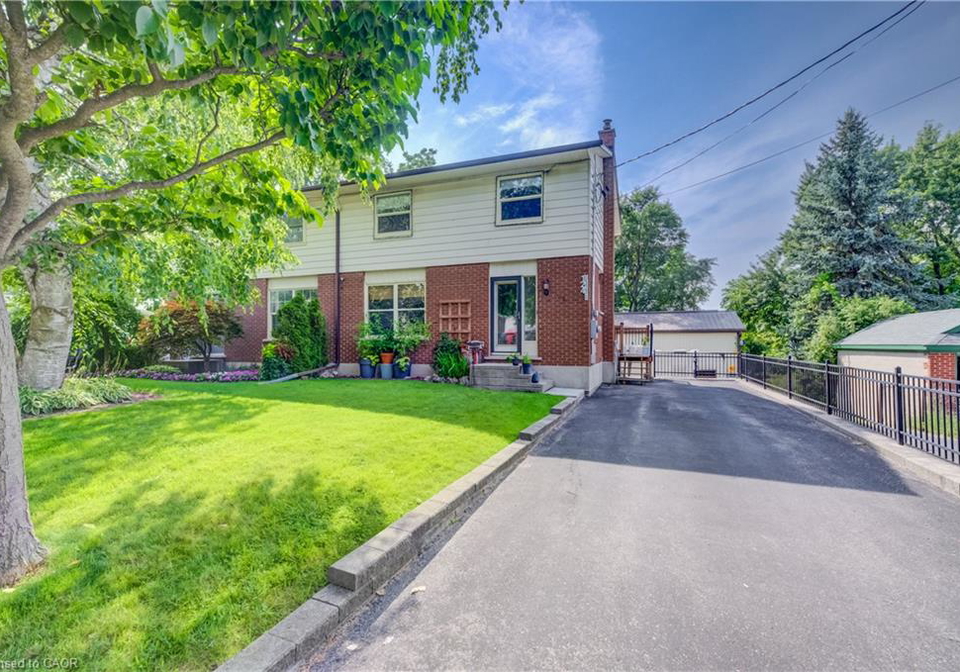 124-queensway-drive-st-jacobs-ontario-40855436