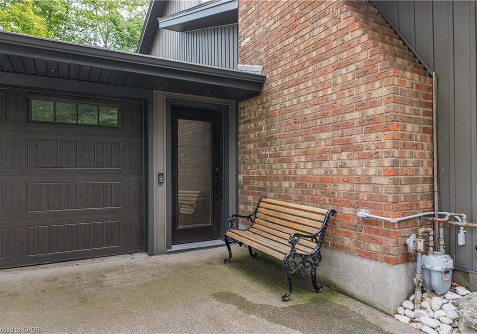 4905-mapleview-crescent-sherkston-ontario-40855439