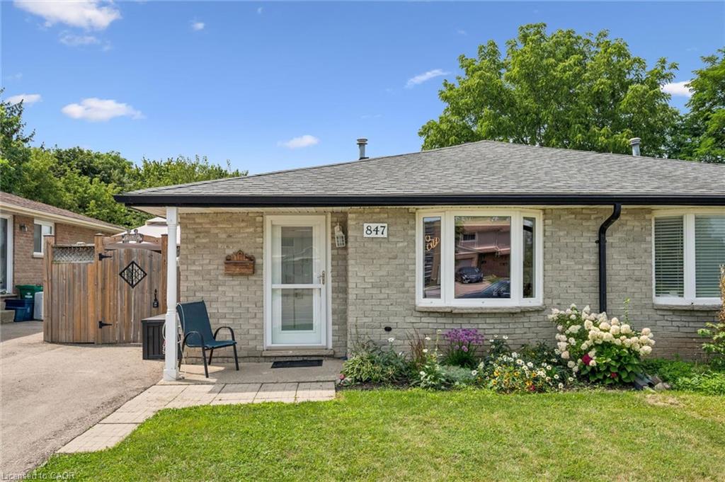 847-doon-village-road-kitchener-ontario-40855445