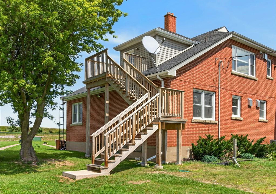 559-regional-road-20-stoney-creek-ontario-40855454