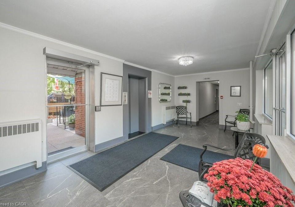 9-grant-boulevard-dundas-ontario-40855465