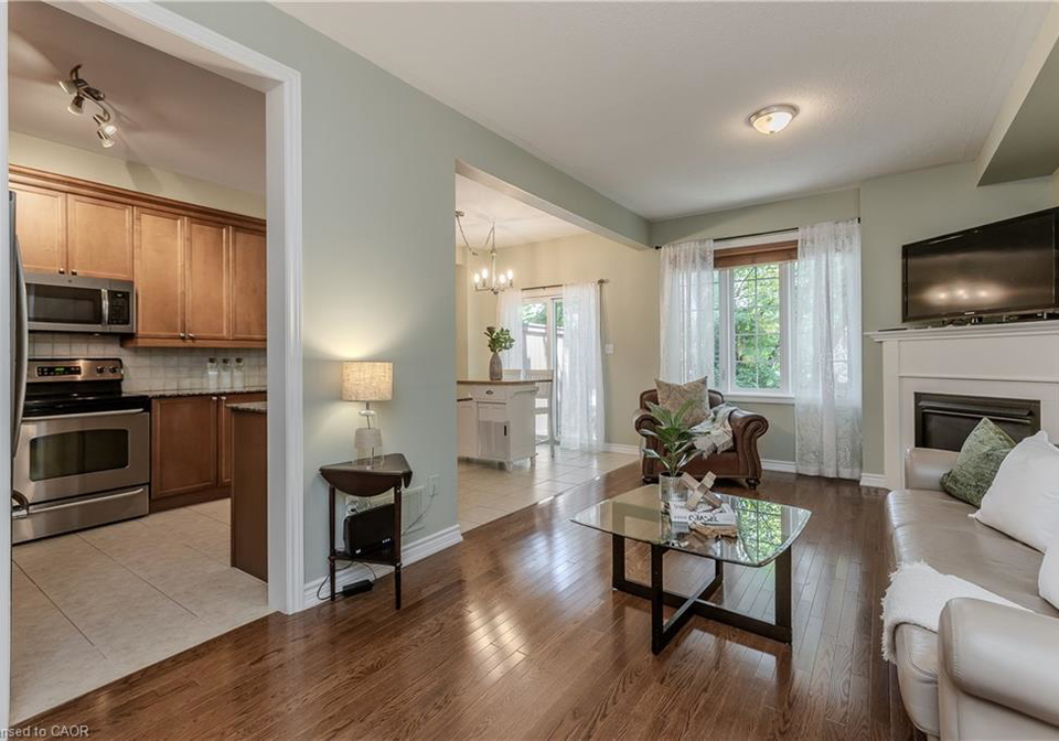 2410-woodward-avenue-burlington-ontario-40855472