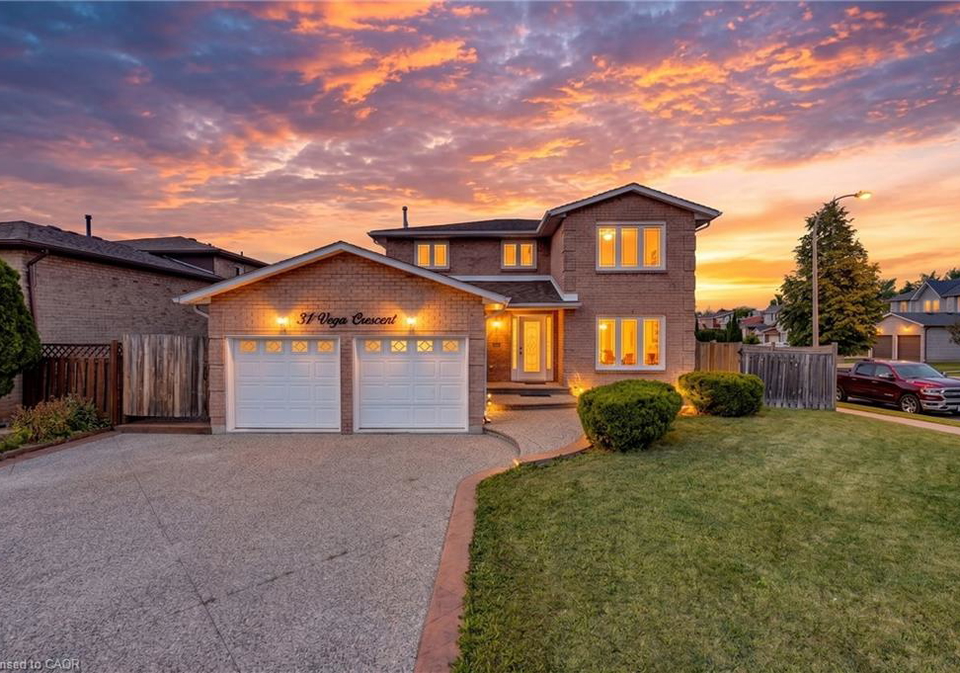 31-vega-crescent-stoney-creek-ontario-40855478