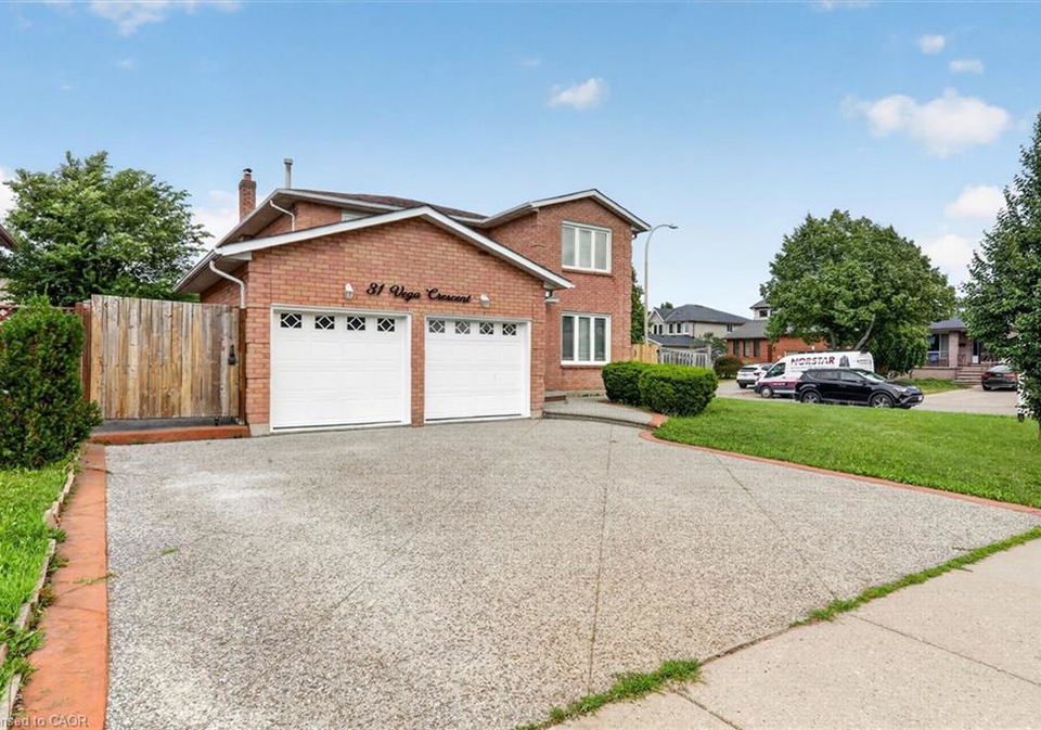 31-vega-crescent-stoney-creek-ontario-40855478