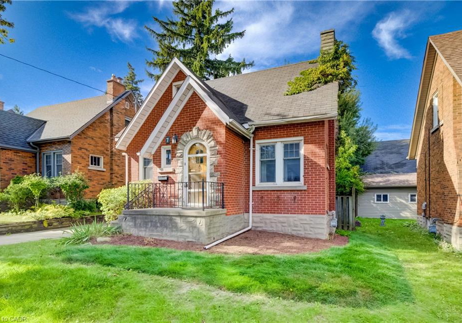 7-locust-street-kitchener-ontario-40855489
