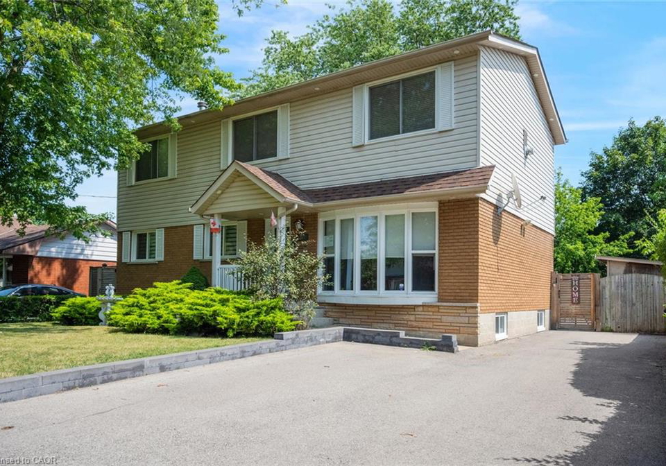 5372-spruce-avenue-burlington-ontario-40855500