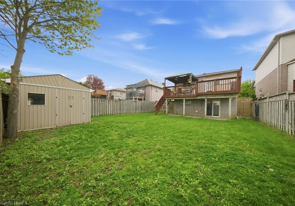 37-anastasia-crescent-brantford-ontario-40855503