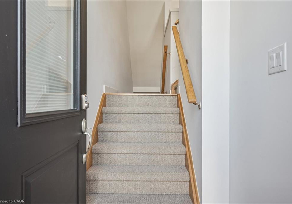 590-north-service-road-stoney-creek-ontario-40855505