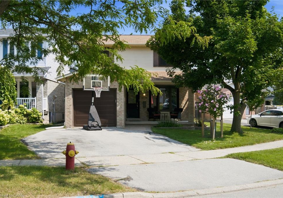 1576-riley-avenue-burlington-ontario-40855511