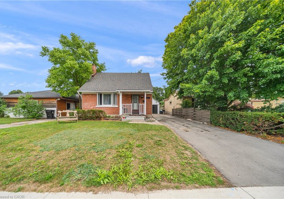478-greenfield-avenue-kitchener-ontario-40855518