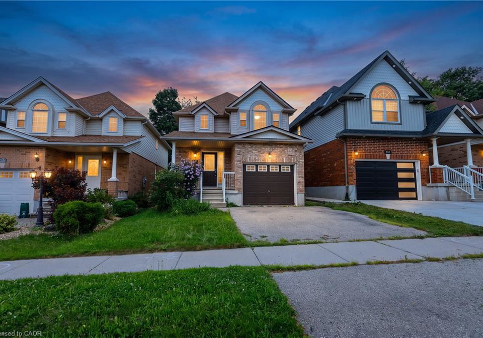 248-bridlewreath-street-kitchener-ontario-40855520