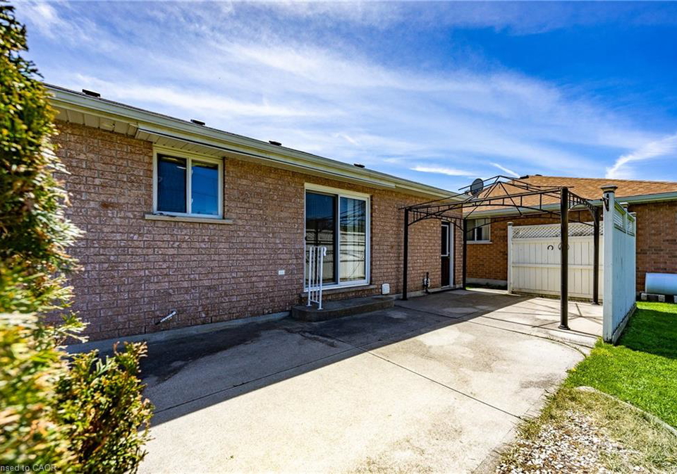 44-geoffery-road-port-dover-ontario-40855534
