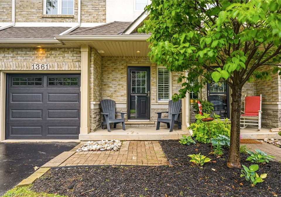 1361-stephenson-drive-burlington-ontario-40855542