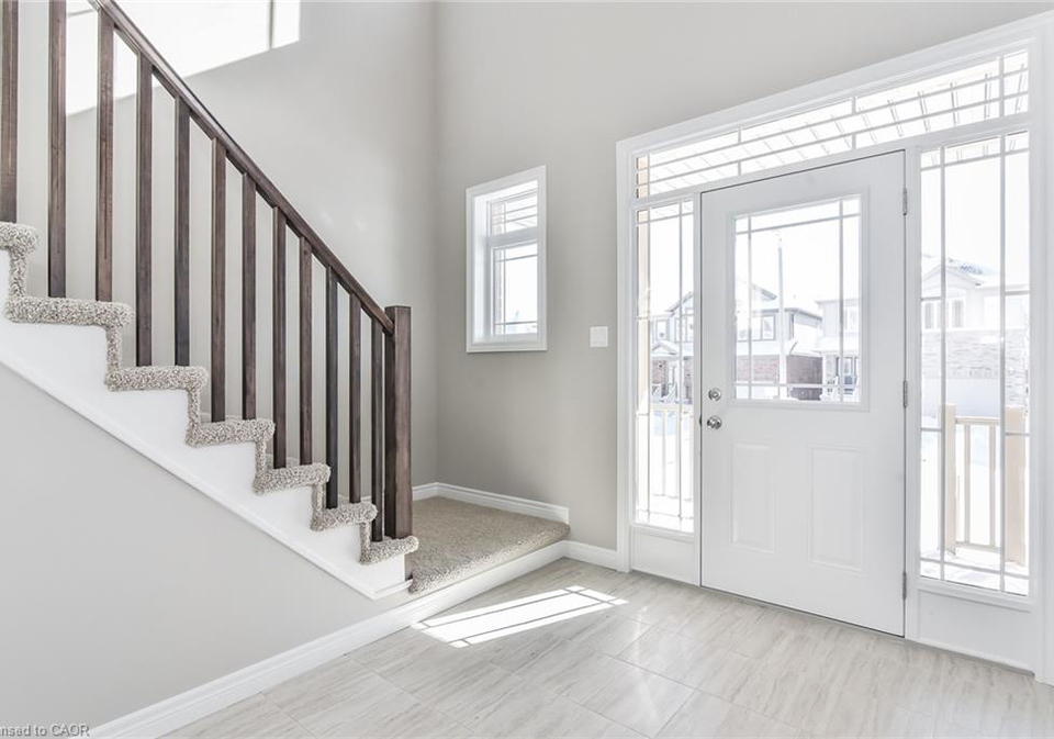 529-anton-crescent-kitchener-ontario-40855575