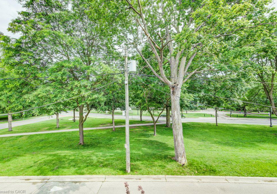 138-water-street-s-kitchener-ontario-40855605