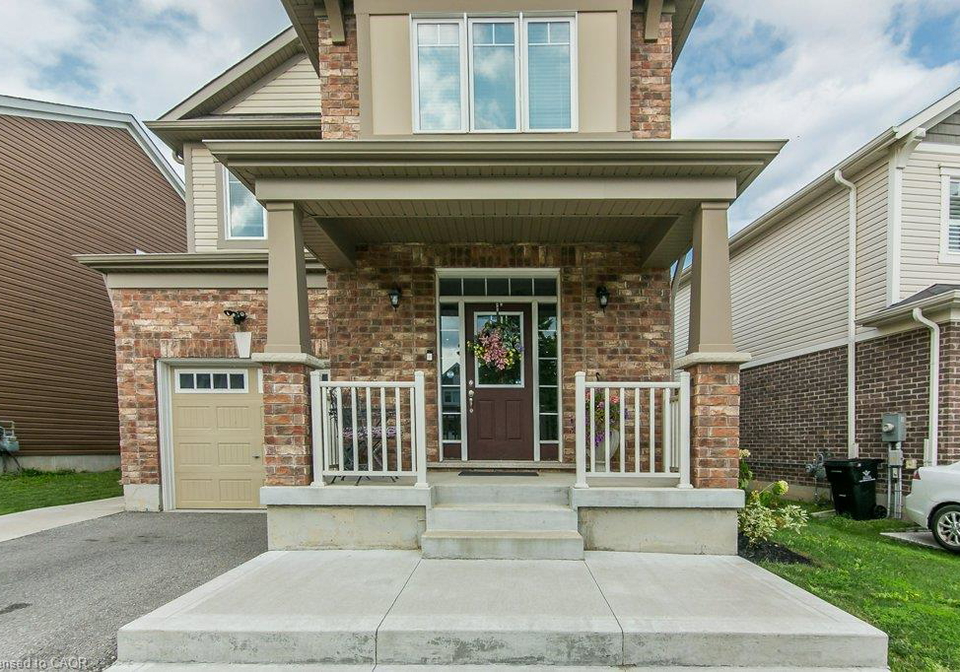 43-compass-trail-cambridge-ontario-40855608